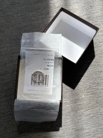 And A SILVER925 미디엄 후프 귀걸이 (한쪽용)