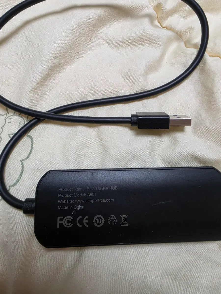 RCA USB-A 허브 블랙