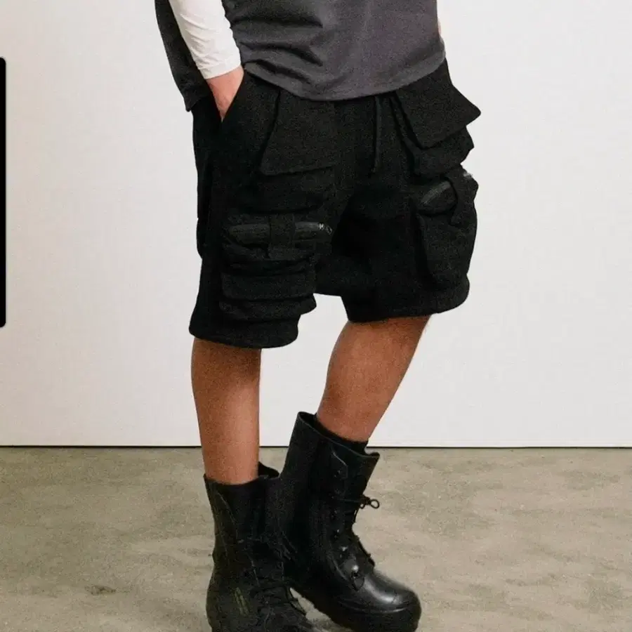 그레일즈 LAYERED PANEL SHORTS [BLACK]