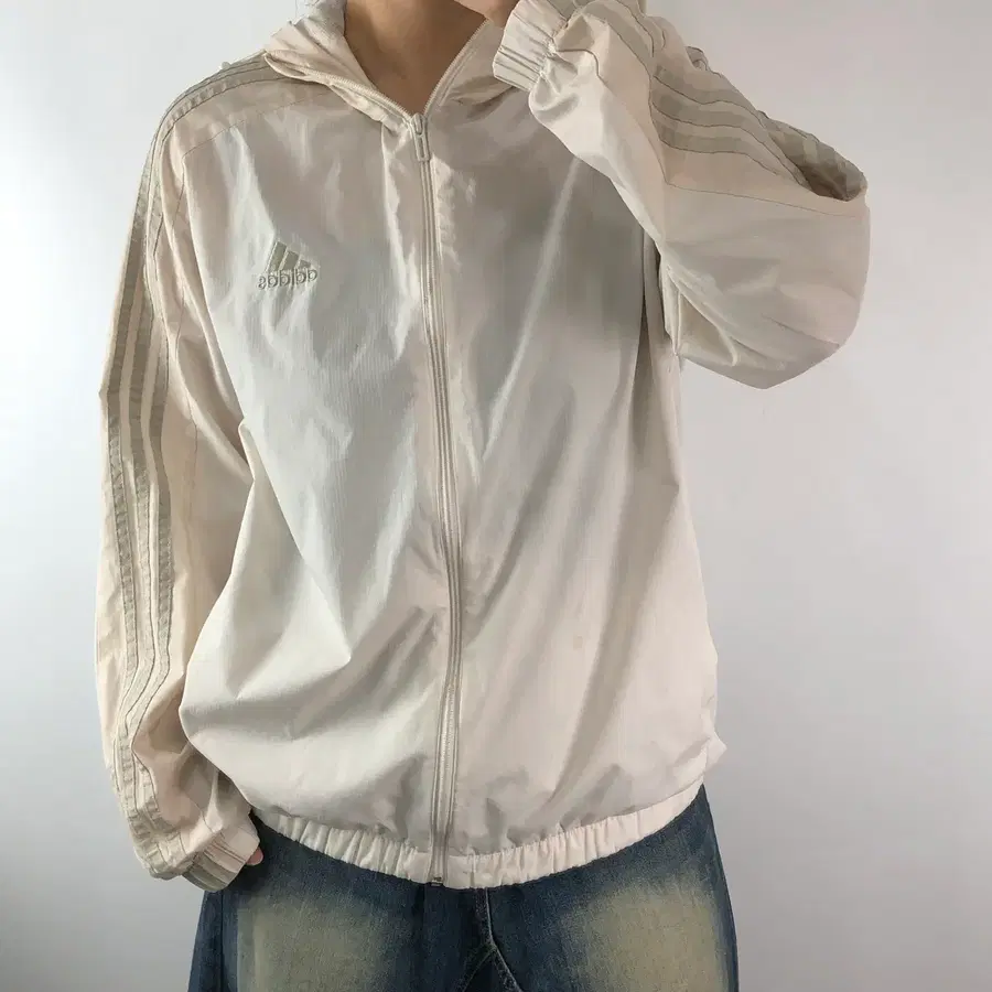 [L] 아디다스 퍼포먼스 바람막이