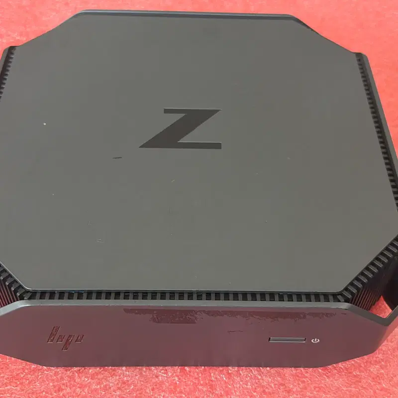 HP Z2 Mini G5 Entry Workstation 4.7GHz 6Core 16GB DDR4