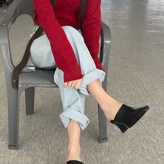 성수동 스틸레토 뮬구두 브슈 슬링백 7cm