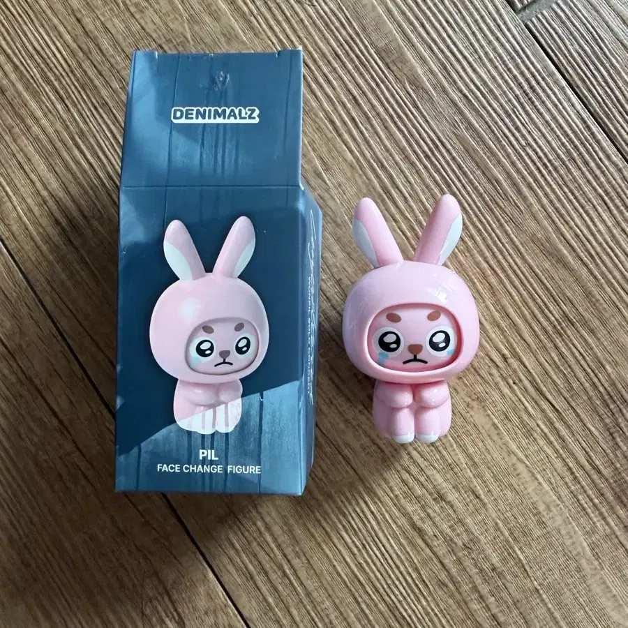 언필티드 데니멀즈 필 원필 페이스 체인지 피규어