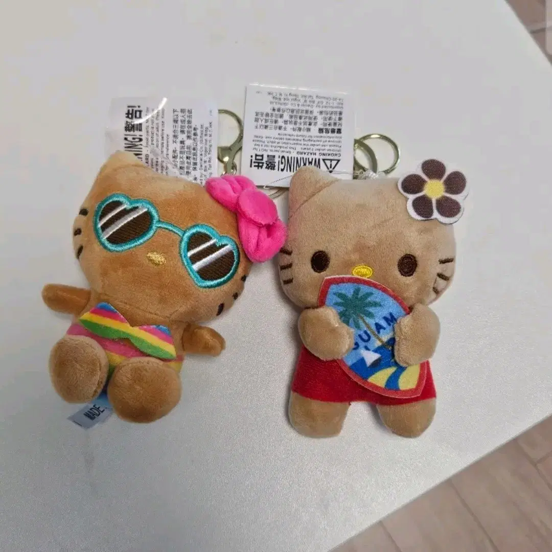 태닝 헬로 키티 하트 선글라스 인형 키링