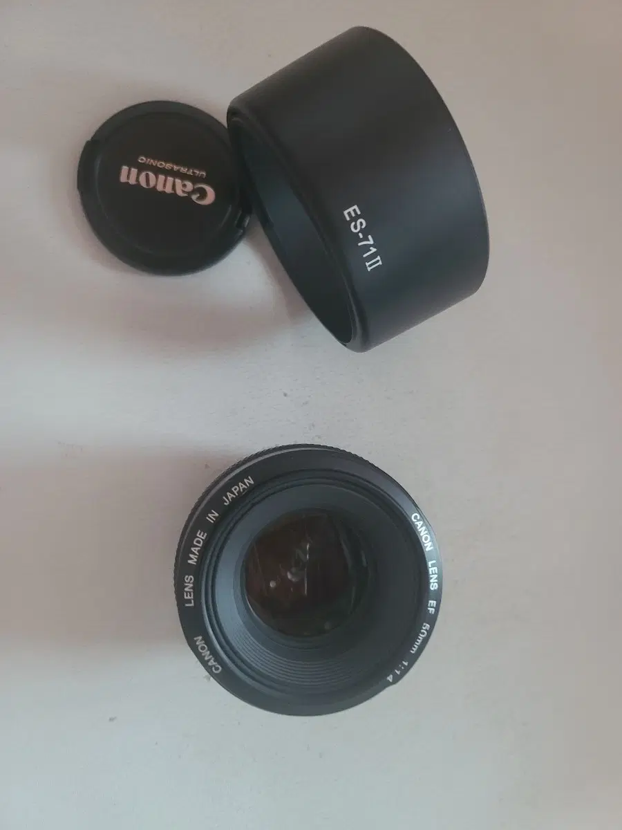 캐논 EF 50mm F1.4 렌즈 + 렌즈 후드