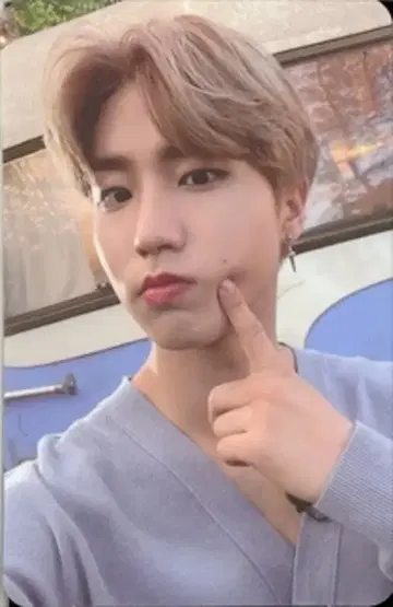Stray Kids NOEASY 한 트레이딩 카드 양면