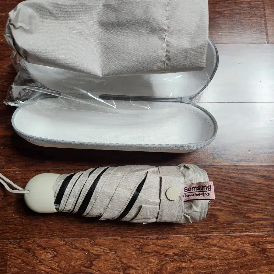 (새제품)휴대용 컴팩트 양우산