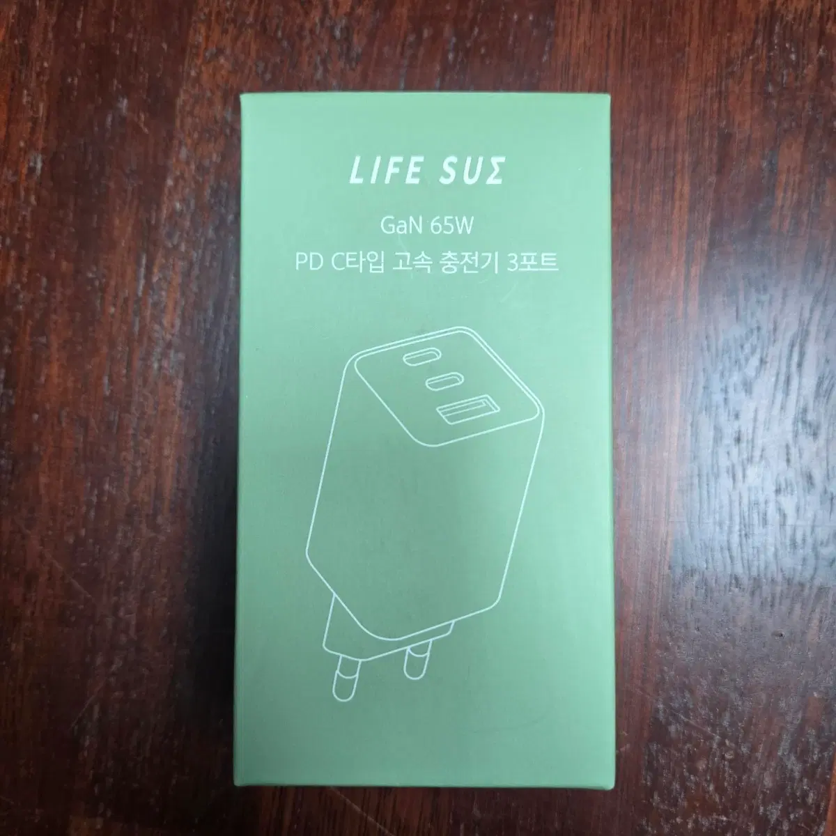 라이프서스 GaN 65W PD C타입 고속 충전기 3포트