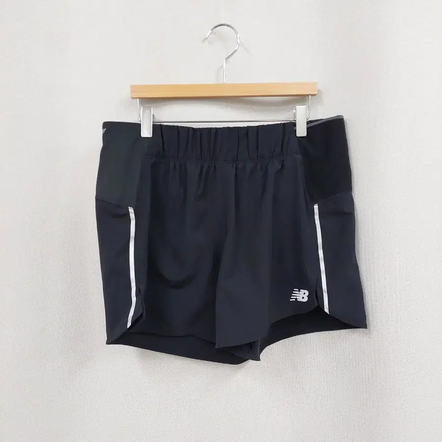 뉴발란스 러닝 반바지