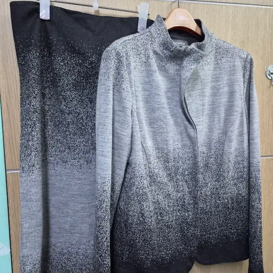 이태리 산드로 페로네 스커트 자켓 셋업