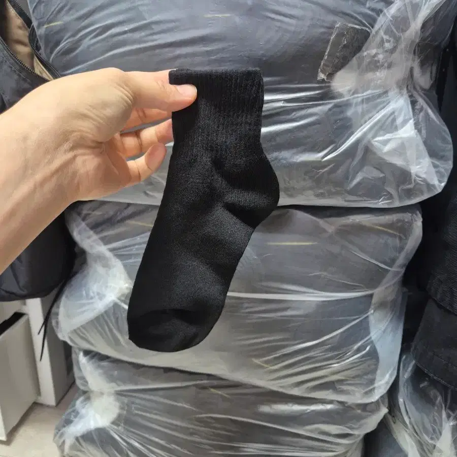 남자 검정 국산 무지 중목 양말 대용량 100켤레