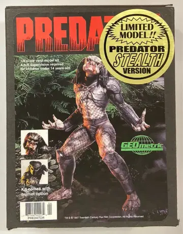 GEOmetric 1/8 스케일 소프트 비닐 키트 PREDATOR