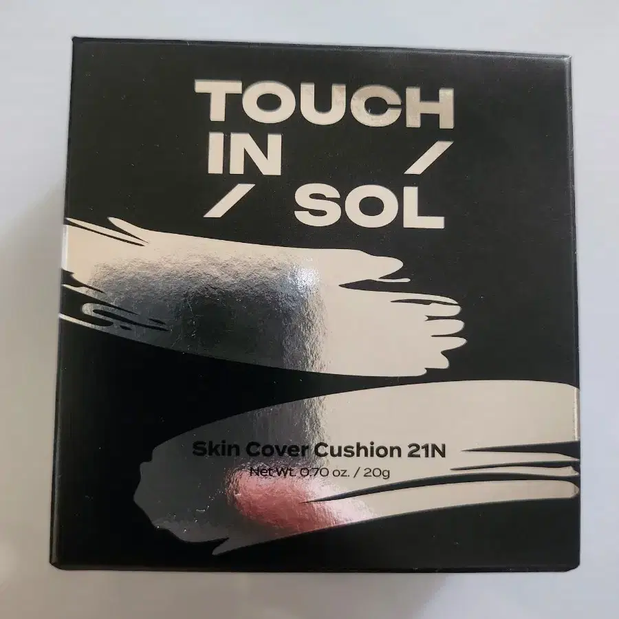 미개봉/터치인솔 스킨 커버 쿠션 21엔 SPF50+ PA++++