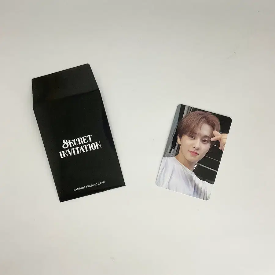 엔시티127 마크 8주년 팬미팅 시크릿 인비테이션 포토카드 NCT127 MARK 8th FANMEETING 8ECRET INVITATION PHOTOCARD