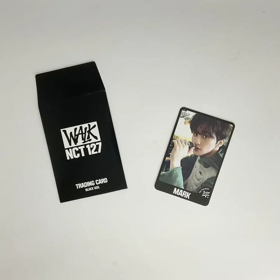 엔시티127 마크 워크온더비트 트레이딩카드 포토카드 블랙버전 NCT127 MARK WALK ON THE BEAT TRADINGCARD PHOTOCARD BLACK_1