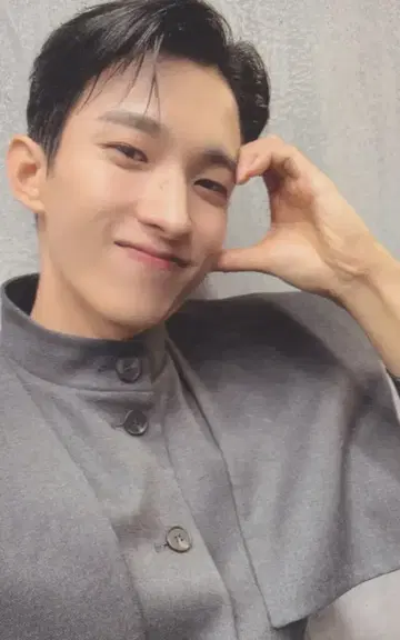 세븐틴 페이스 더 선 DK 트레이딩 카드
