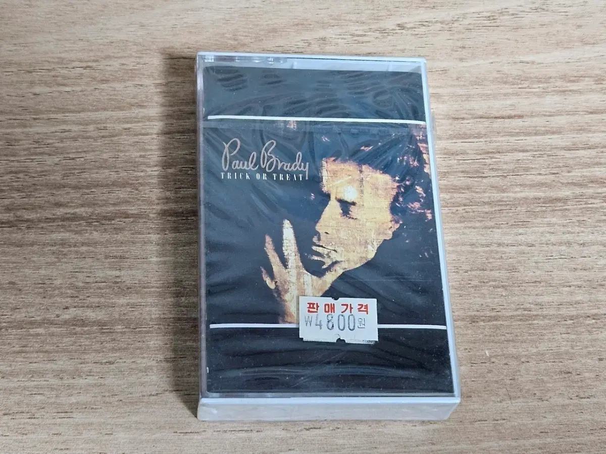 Paul Brady - Trick Or Treat (미개봉 Tape)