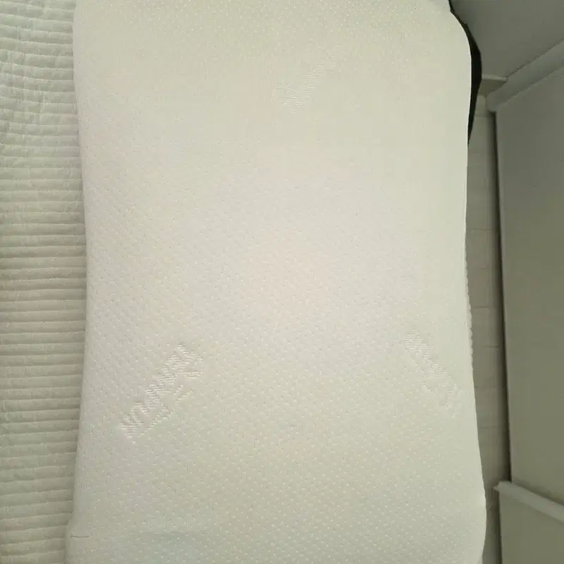템퍼 베개 심포니 xs 판매합니다