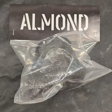 HEAD LOCK STUDIO ALMOND 클리어 그레이 라메 성형