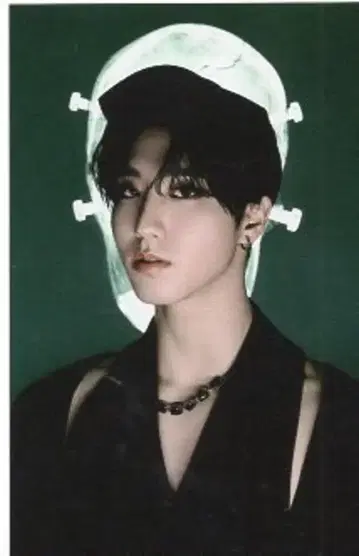 StrayKids ODDINARY HAN 트레이딩 카드 해골 화이트