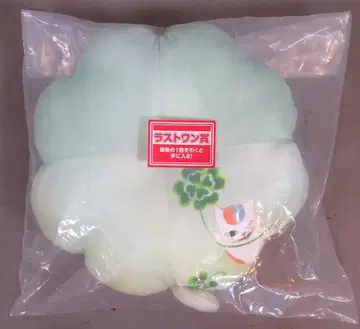 BANDAI SPIRITS 제일복권 나츠메 우인장 냥코 선생님과 꽃 조사 라스트 원상 행운의 클로버 쿠션