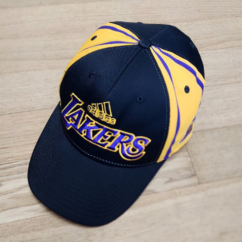 아디다스 LAKERS 모자