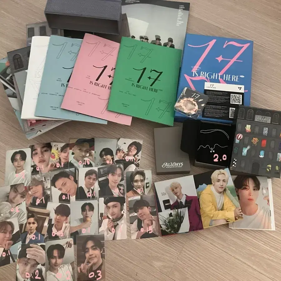 세븐틴 굿즈 팔아요 :)