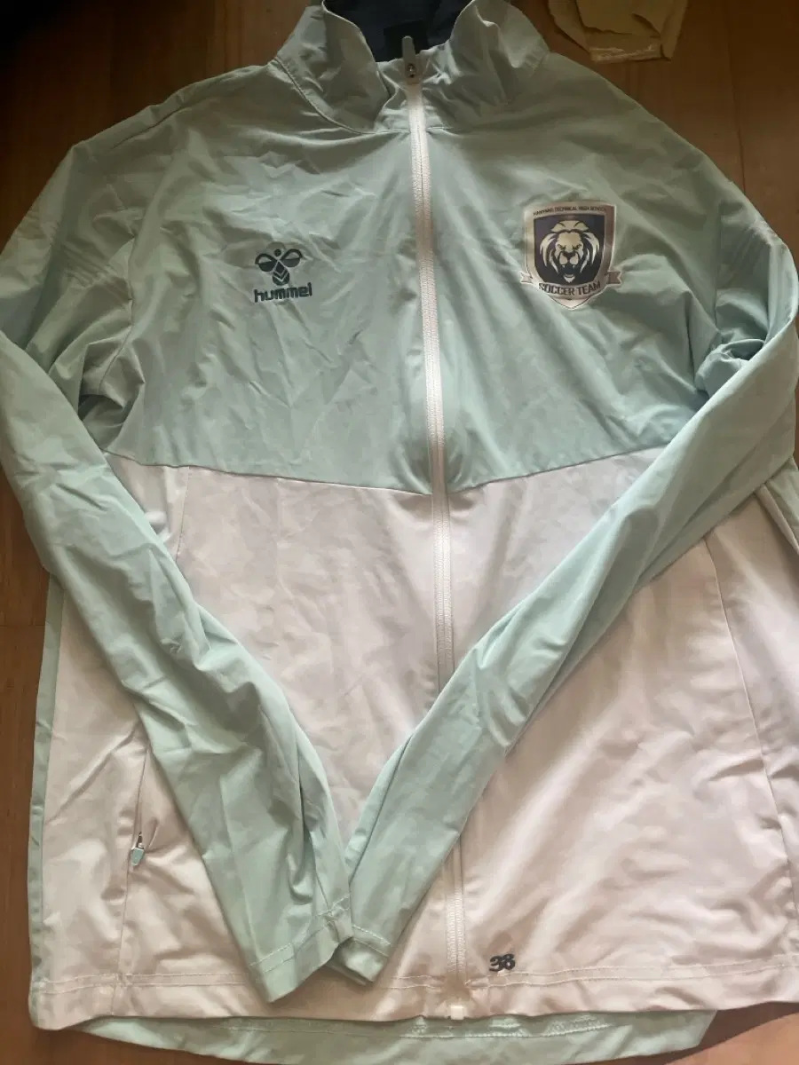 hummel 험멜 바람막이 자켓