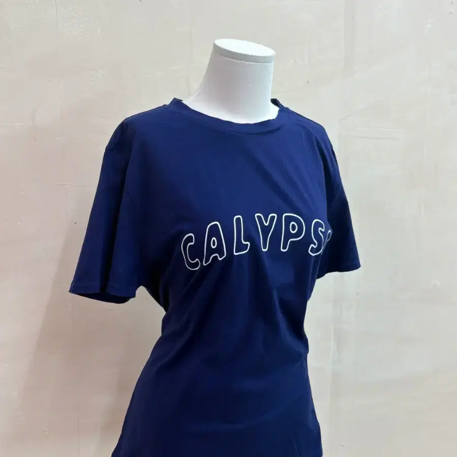 A.P.C. 아페쎄 CALYPSO 프린팅 반팔