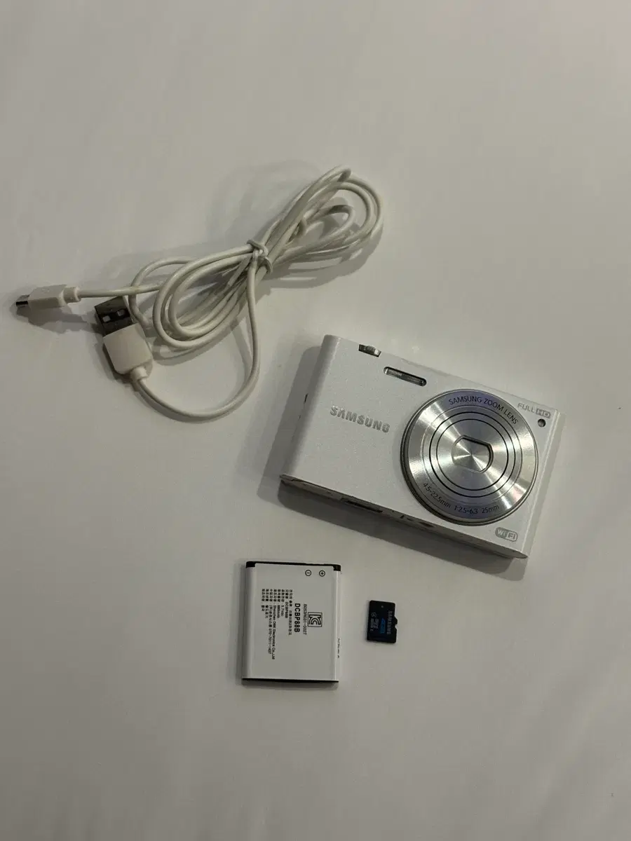 삼성 뉴미러팝 mv900f 한효주 디카 / 4gb sd카드 포함