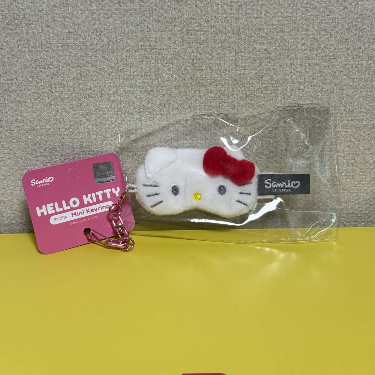 산리오 키티 안대 키링