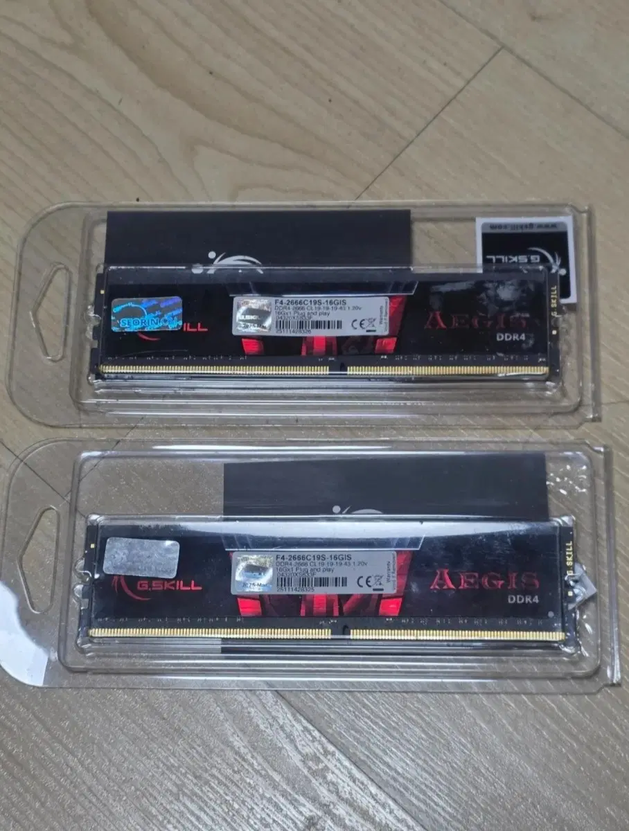 지스컬 AEGIS ddr4 2666 cl19 16GBx2(32GB)