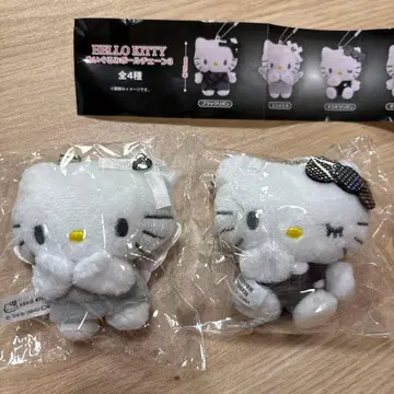헬로키티 캡슐 토이 2개 세트
