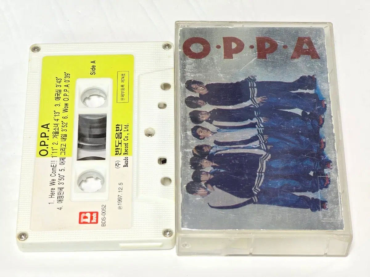 O.P.P.A (오피피에이) 1집 카세트테이프