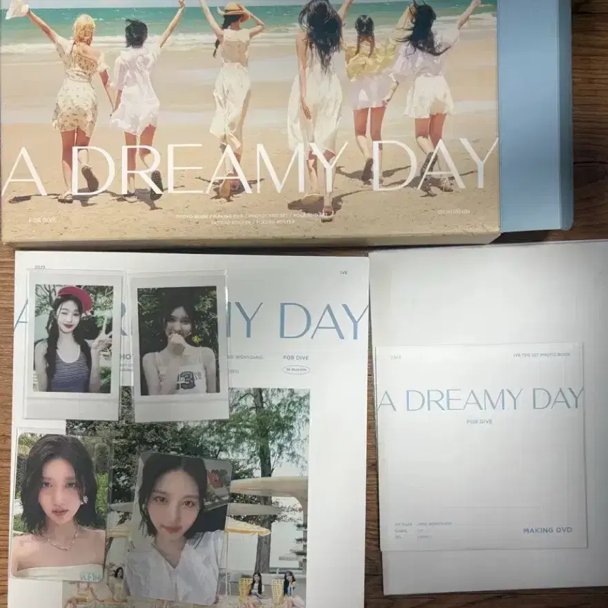 아이브 A DREAMY DAY 여름 포토북 팔아요!