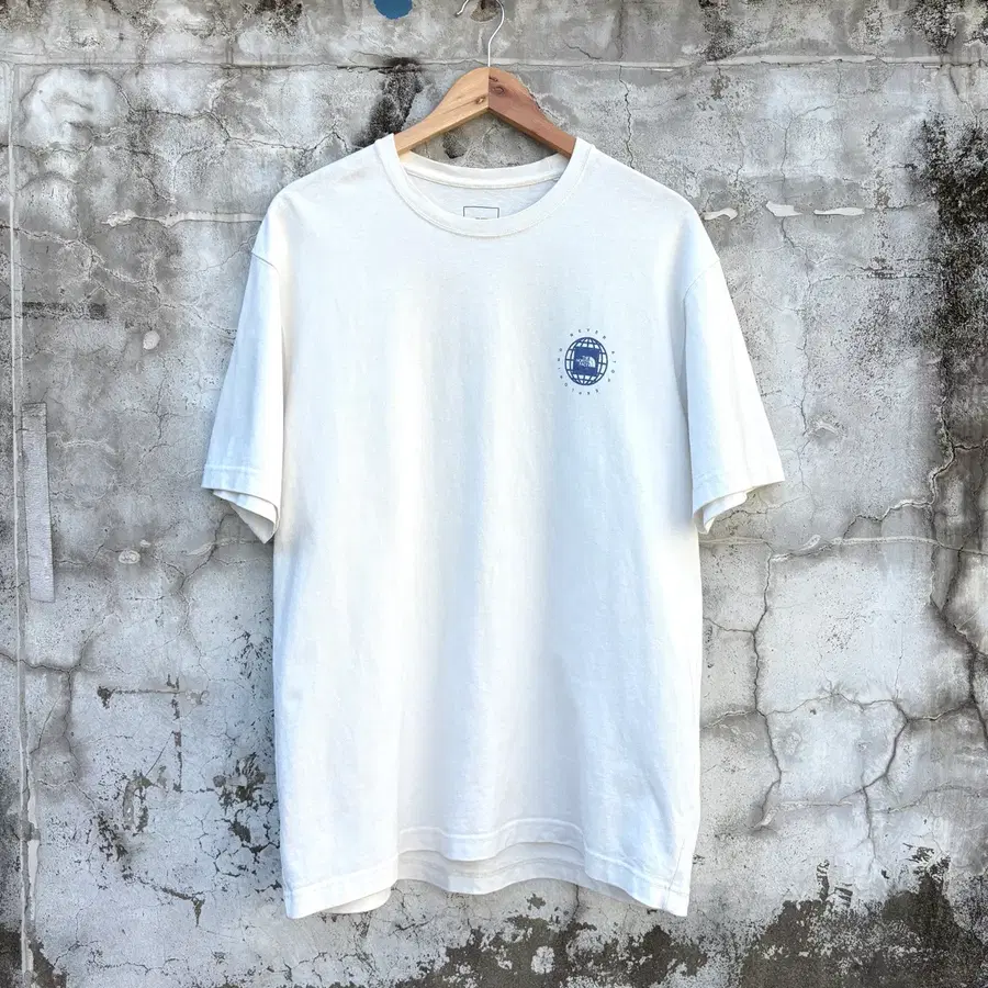 The North Face 노스페이스 반팔 티셔츠