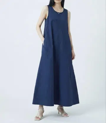 [ 2개 30% OFF ] 개럴개런트 슬리브리스 롱 원피스 네이비