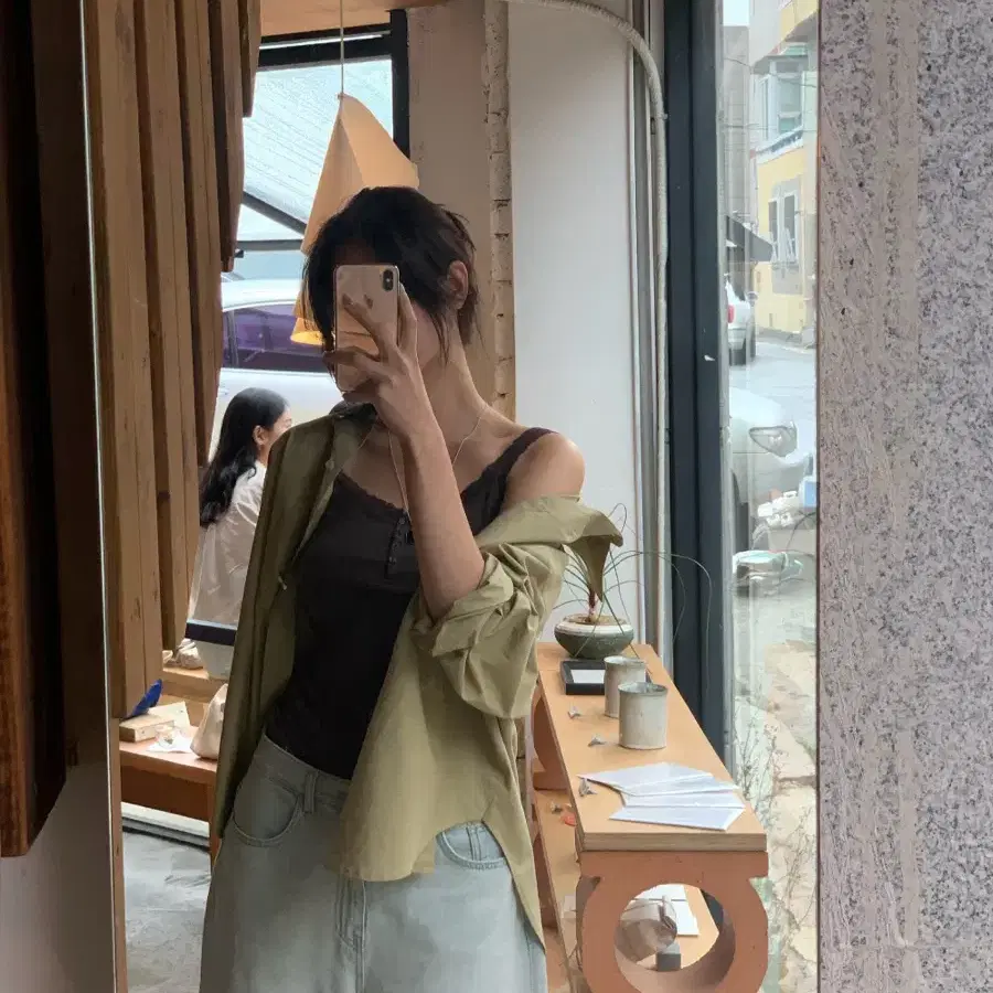 러브미우 멜로즈 슬리브리스 브라운색상