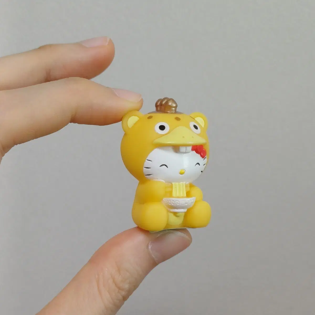고전 헬로 키티 피규어