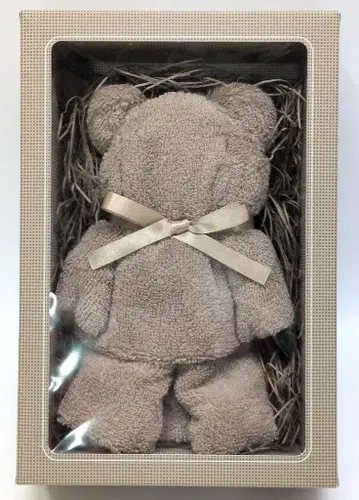 메디콤 토이 베어브릭 30주년 기념 전시회 타월