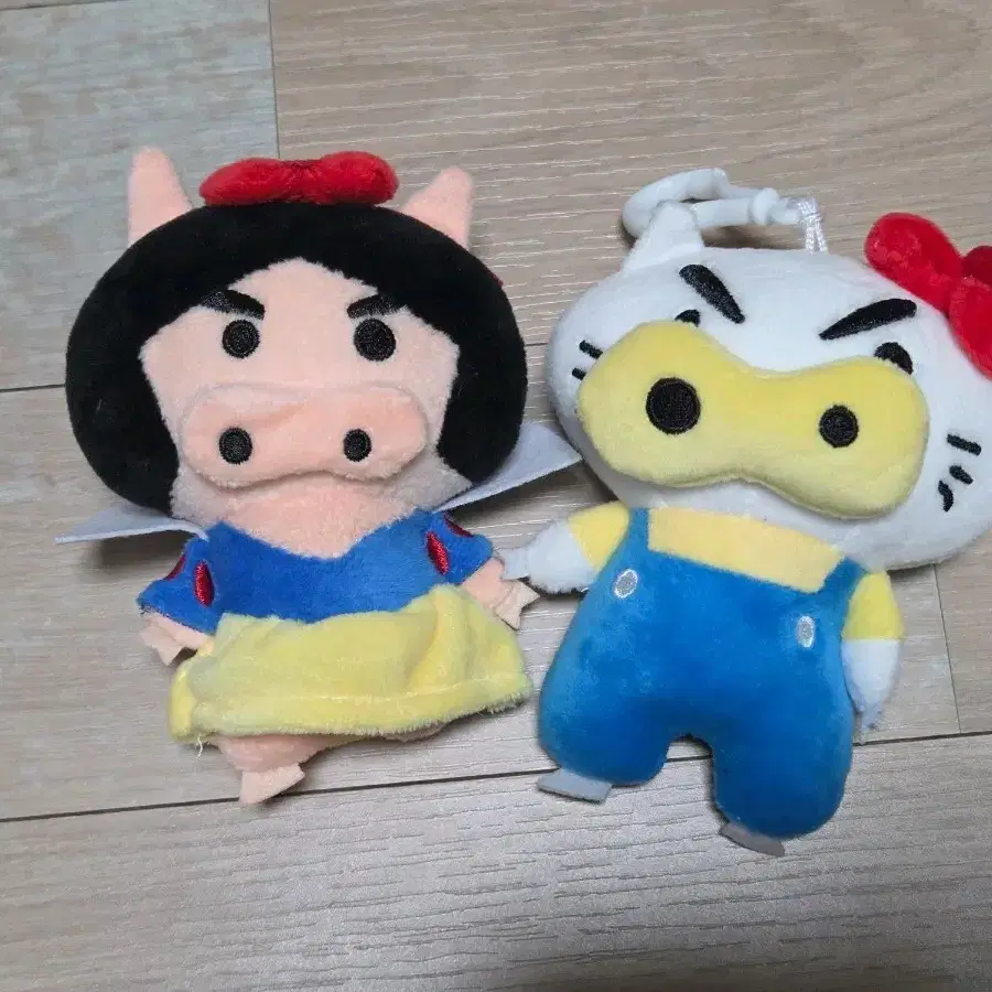 백설공주 부리부리, 키티 부리부리 콜라보 키링