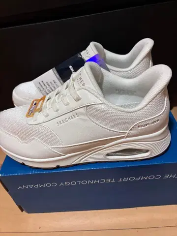 새상품 SKECHERS 통굽 스니커즈 화이트