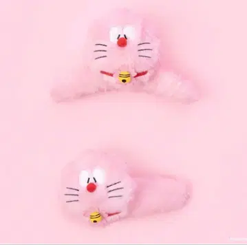 새상품 100% 도라에몽 & 프렌즈전 벚꽃 도라에몽 헤어 클립 2종 세트