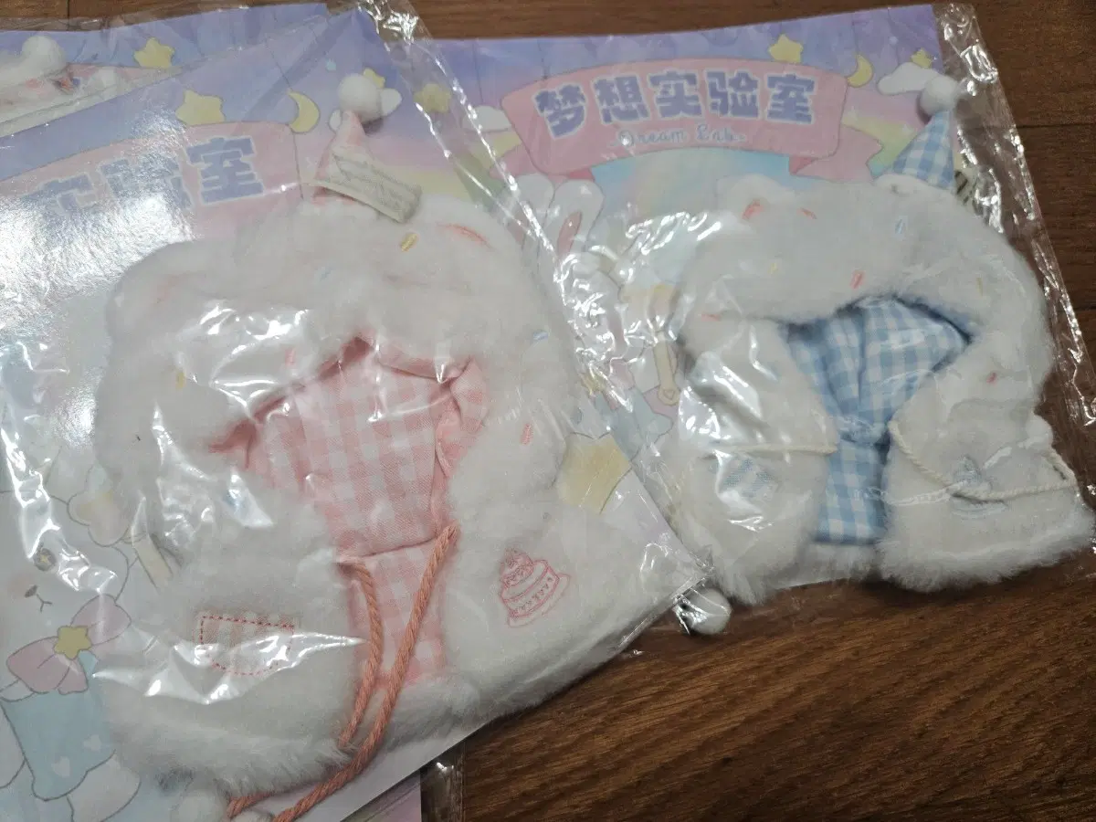 10cm 생일 축하 털망토 블루 핑크 2개씩