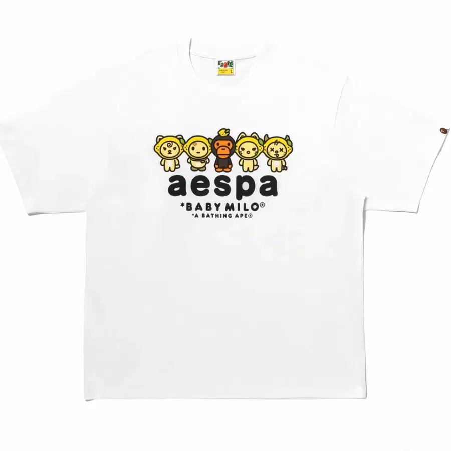 [Bape X aespa]  베이프 x 에스파 베이비 마일로 레몬에이드 릴렉스드 핏 티셔츠 화이트 m