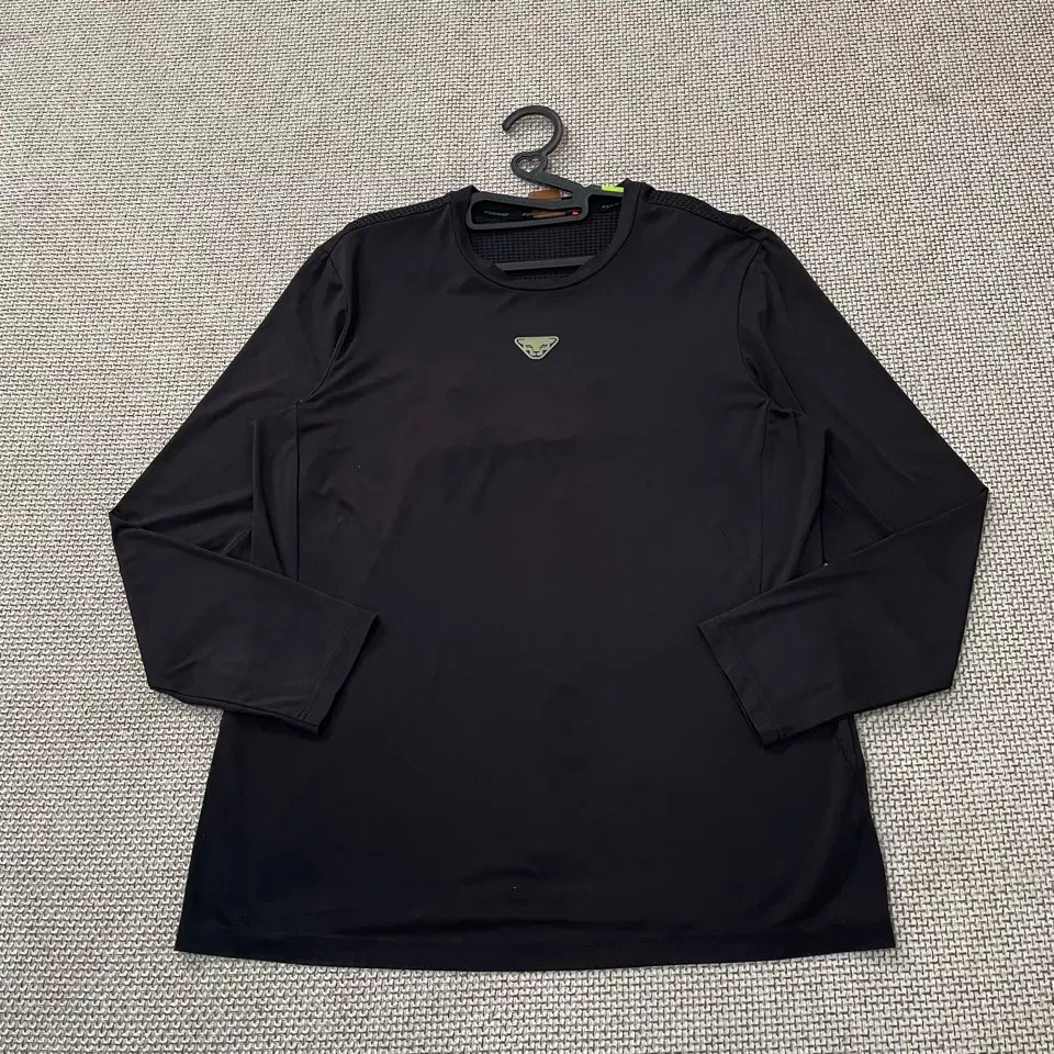XL 다이나핏 기능성 긴팔티셔츠 B.5917