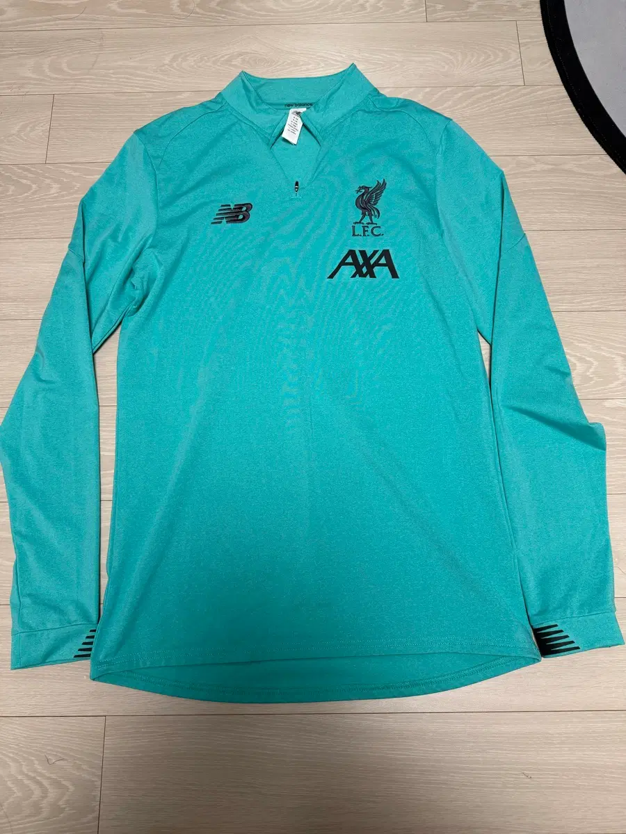 1920 리버풀 트레이닝 뉴발란스 미드레이어+하의 쇼츠 판매