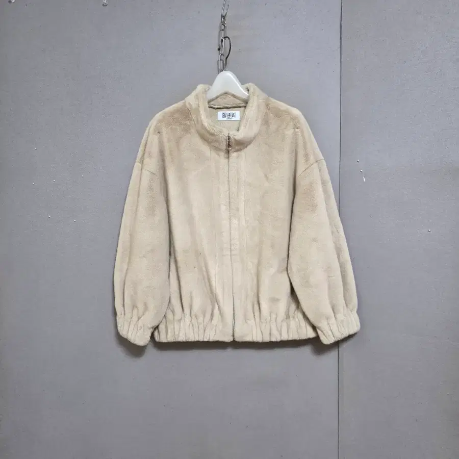 베이지 포근 부드러운 털 점퍼 F n8009