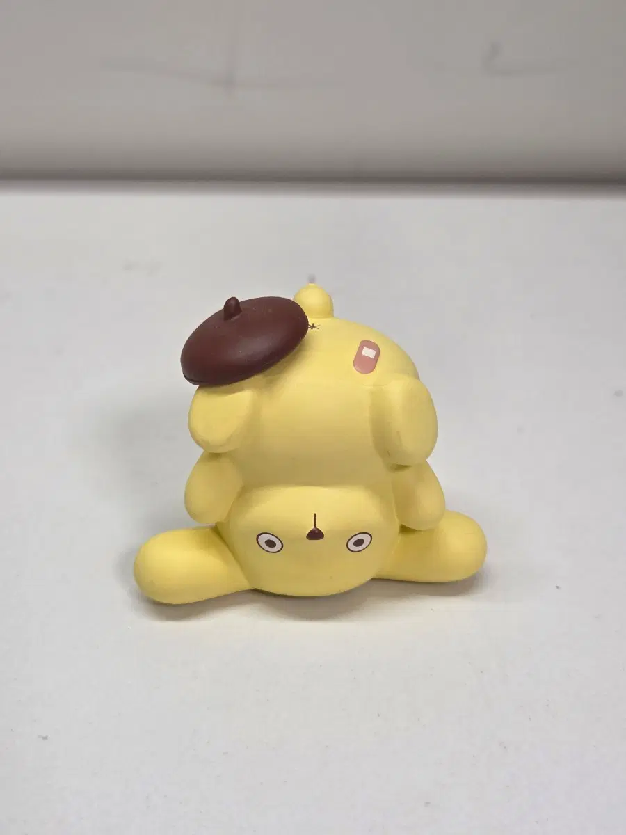 산리오 꽈당 가챠 피규어 폼폼푸린