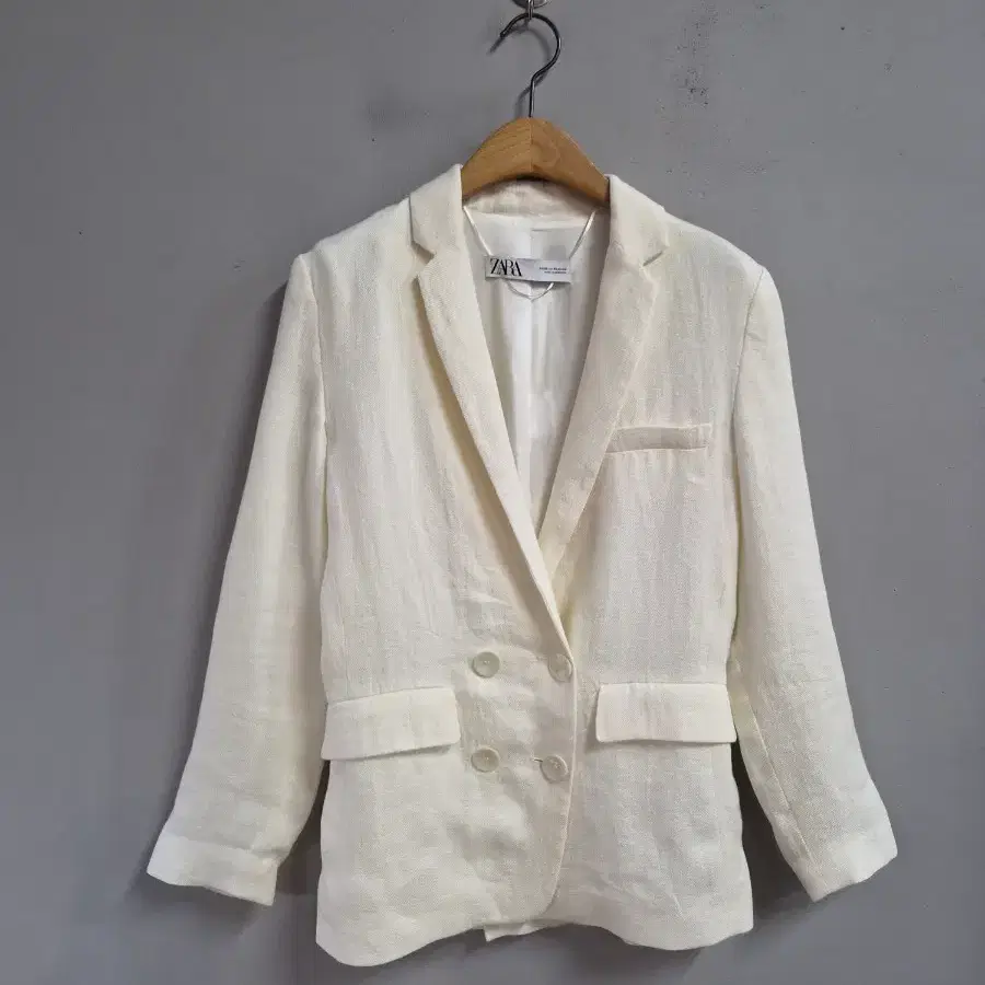 ZARA 아이보리 린넨 블레이저 XS(~마른 55)
